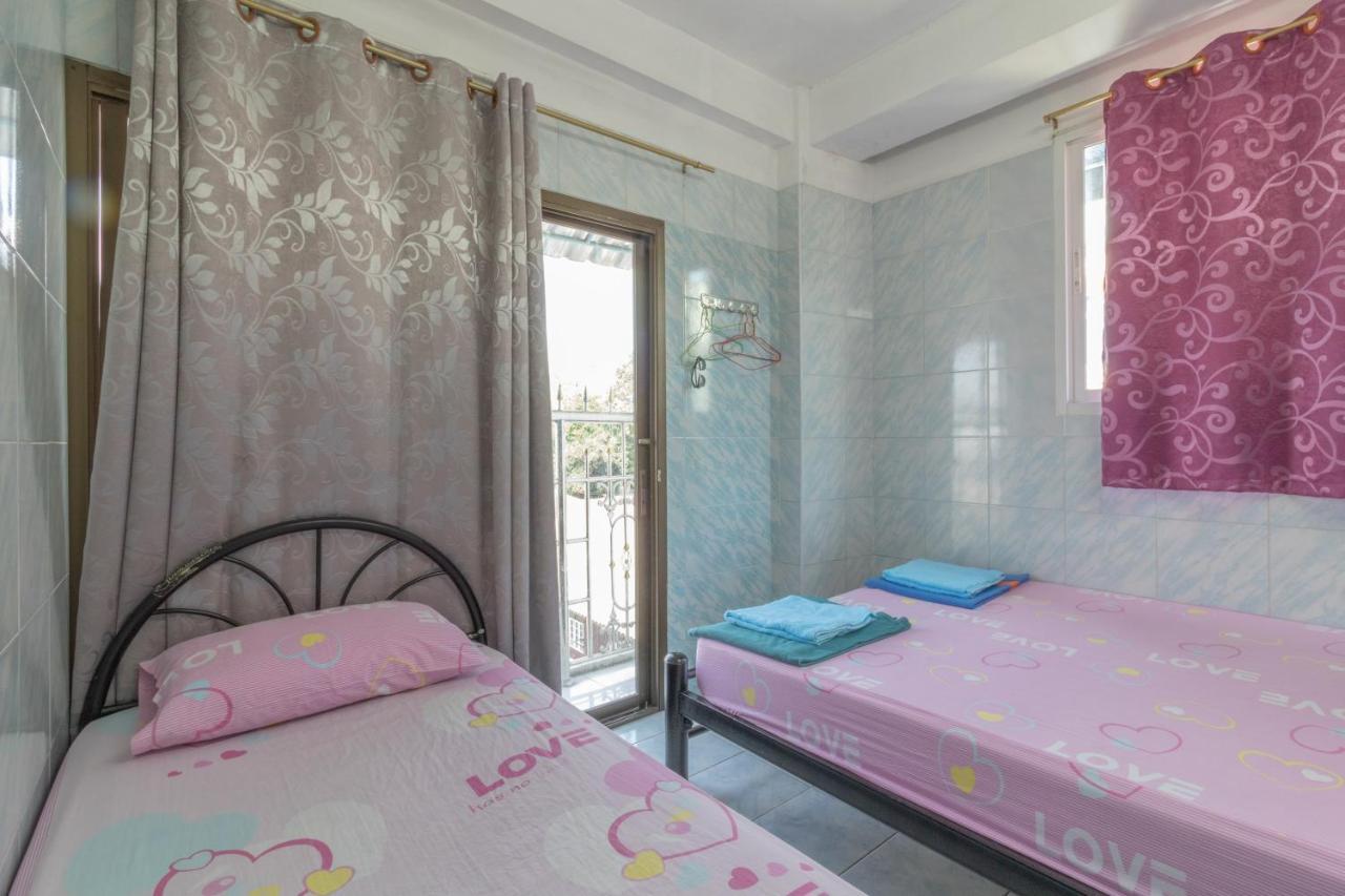New Central Guesthouse Бангкок Екстер'єр фото