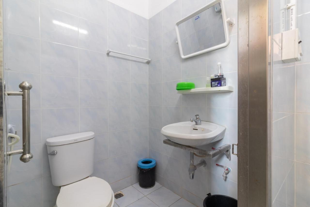 New Central Guesthouse Бангкок Екстер'єр фото