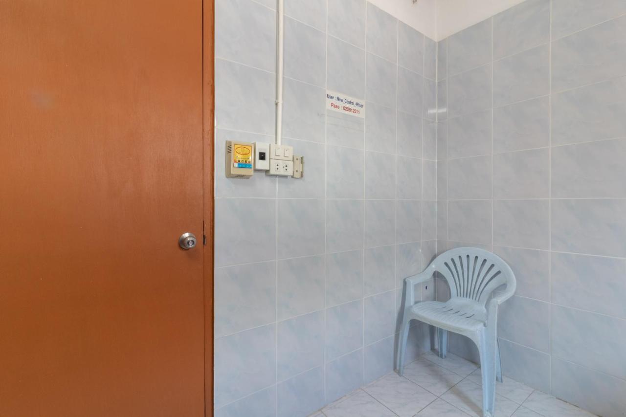 New Central Guesthouse Бангкок Екстер'єр фото
